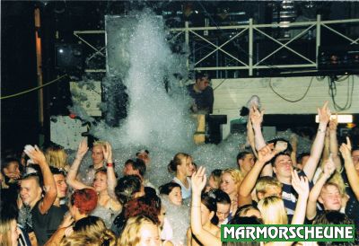 Schaumparty_19_06_1999-26.jpg