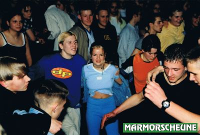 Single-Fashion_Party_21_03_1998-20.jpg